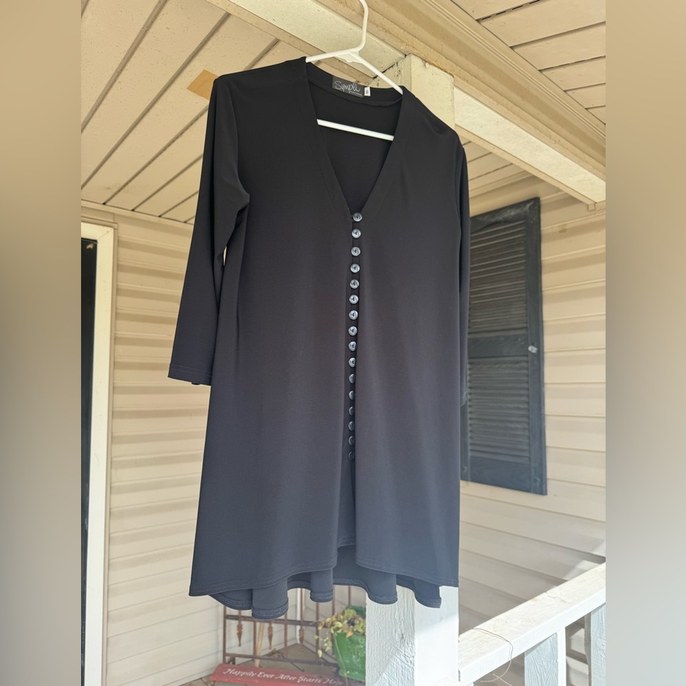 Black Sympli tunic.
